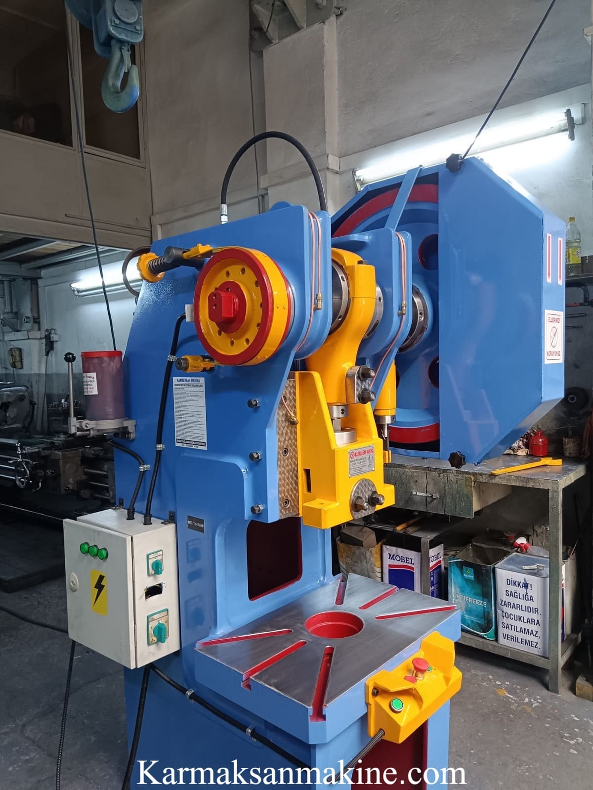 35 Ton Pnomatik Hava Sistemli Pres 2